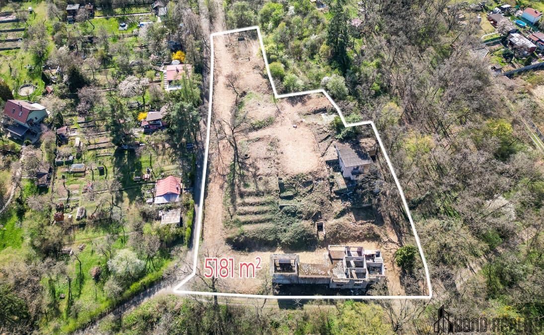 PRODEJ VILY S POZEMKEM ŽELEŠICE (10)