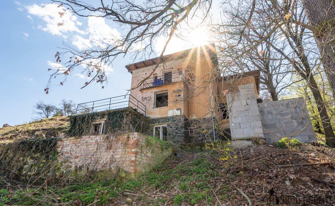 PRODEJ VILY S POZEMKEM ŽELEŠICE (14)