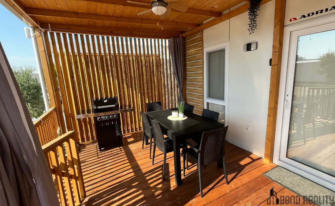 Chorvatsko- terasa, posezení