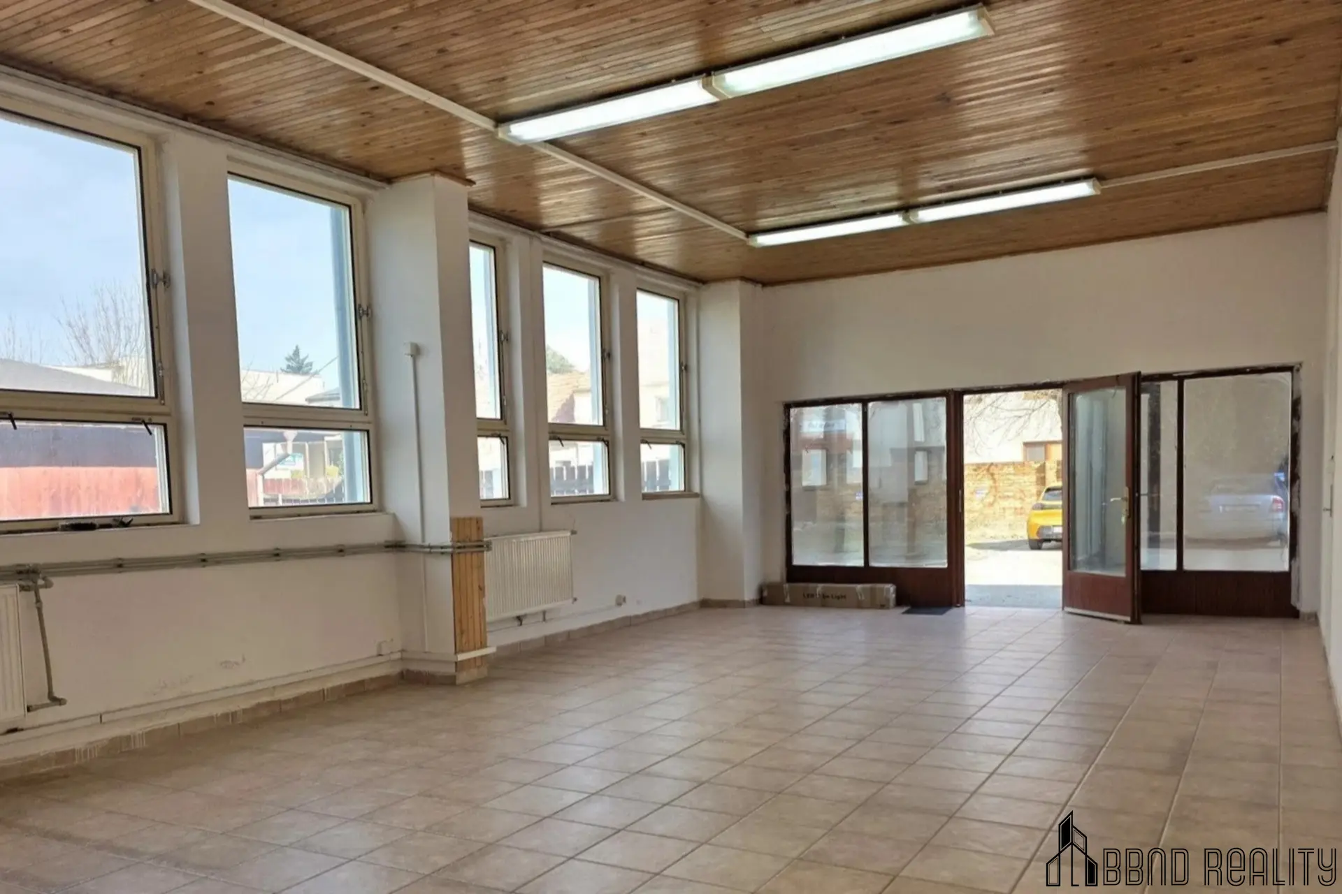 obchodních prostor Rájec-Jestřebí 3