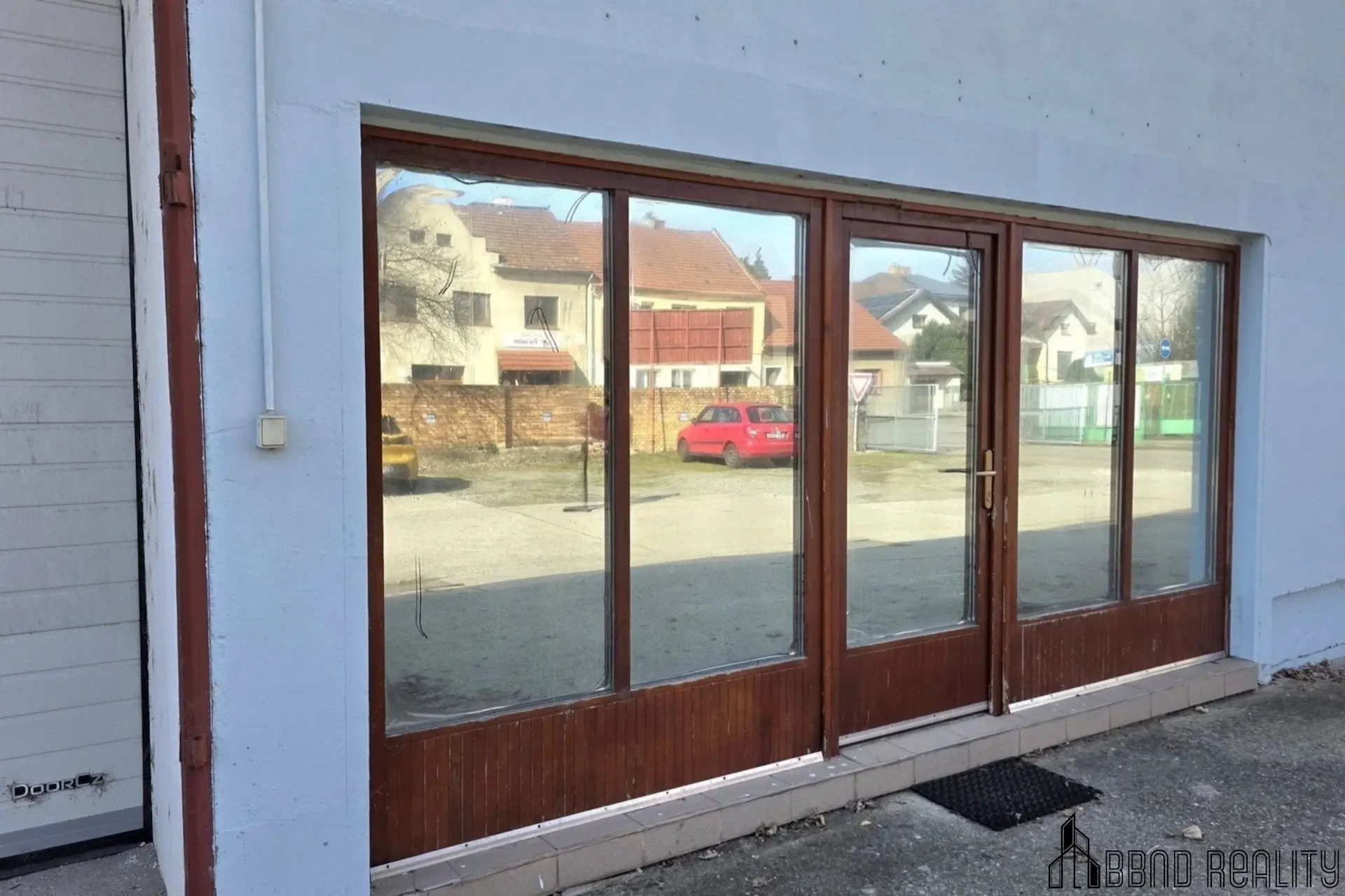 obchodních prostor Rájec-Jestřebí 7