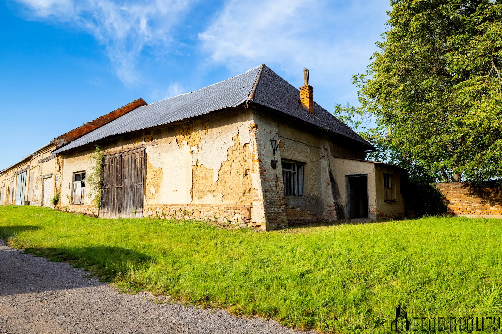 BISKUPICE - prodej pozemek levá polovina (11)