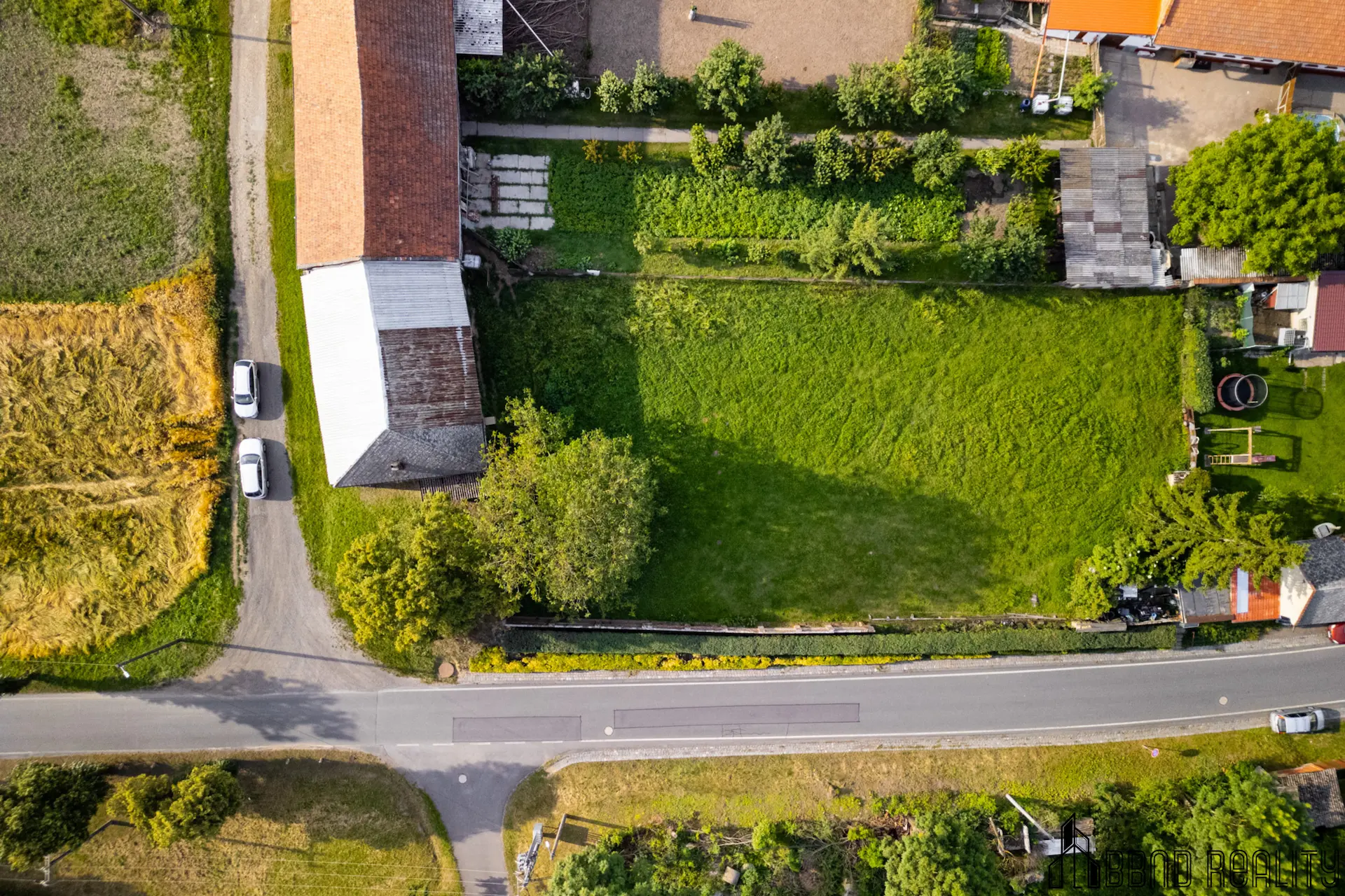 BISKUPICE - prodej pozemek pravá polovina (2)