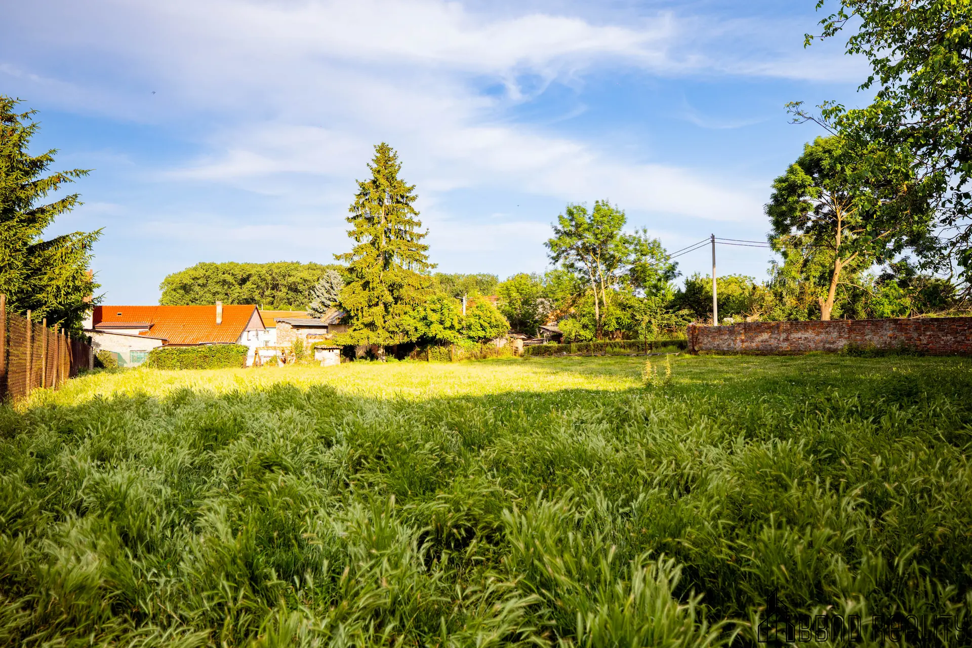 BISKUPICE - prodej pozemek pravá polovina (8)